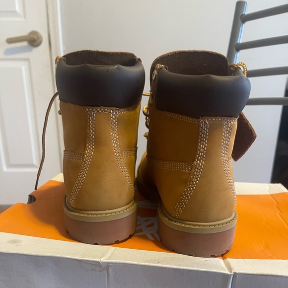 Timberland Classic Wheat Boots WaterProof - Picture 5 of 7